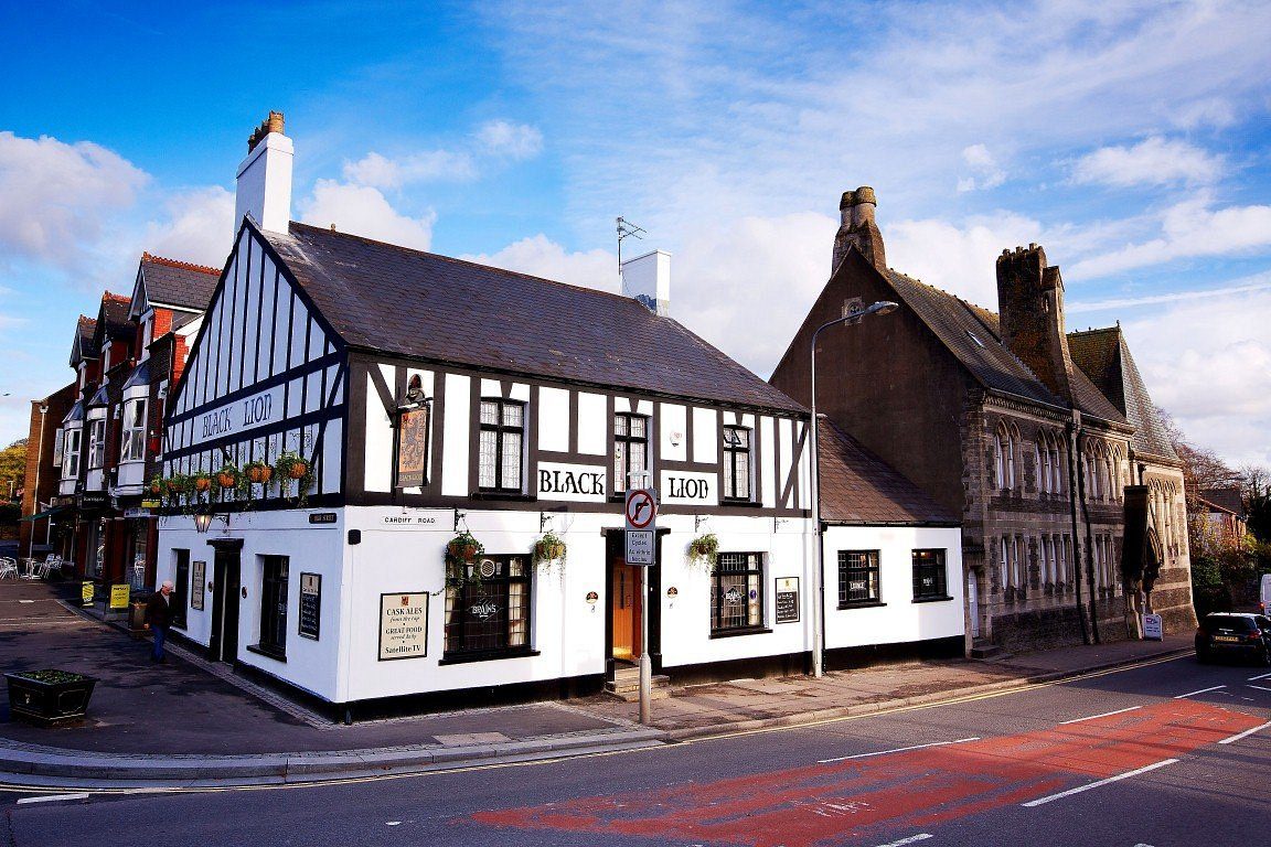 The Black Lion Hotel pub in Llandaff
